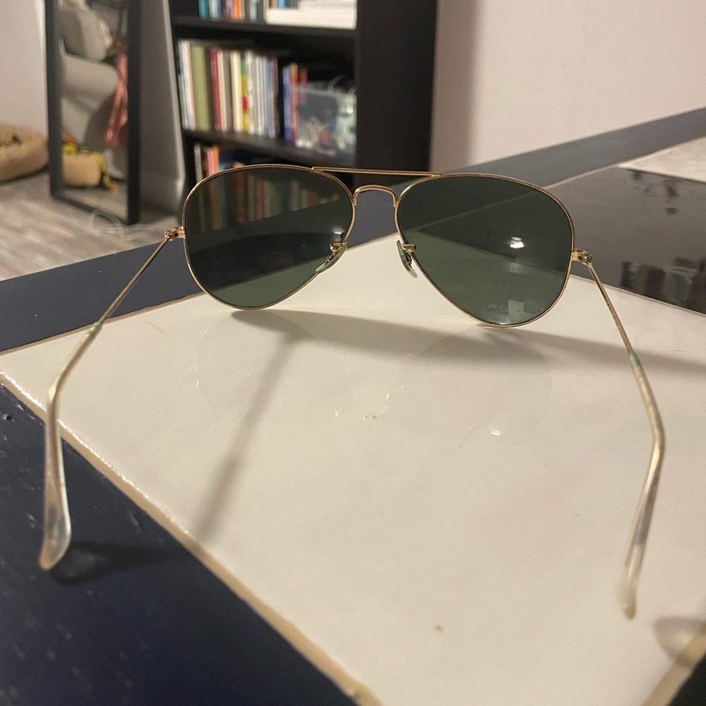 RayBan Aviators - Picture 3 of 4